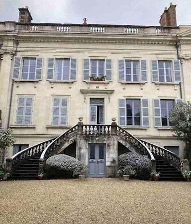 Atypique Chevreul Apartamento Angers Exterior foto